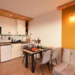 The View Will Convince You! Apartment